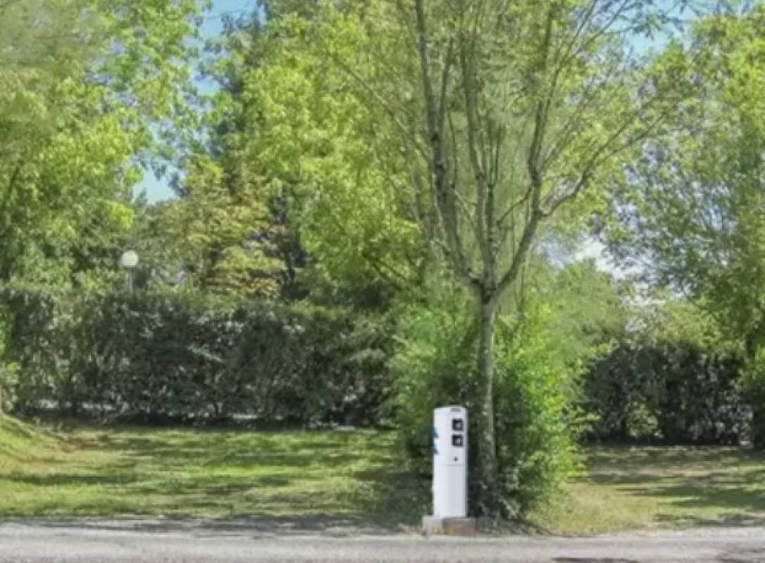 Camping Le Faillal *** — Kemp in Montpezat-de-Quercy 
