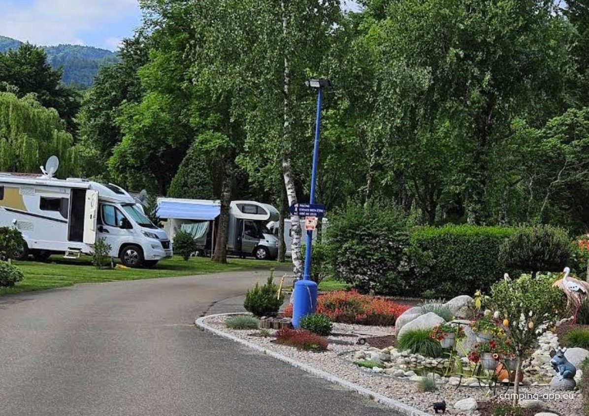 Camping Les Bouleaux — Camping Site in Ranspach