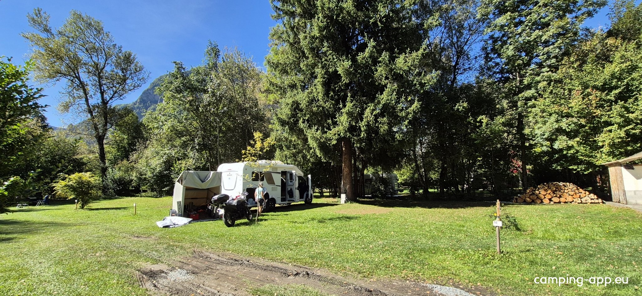 Camping Les Bouleaux ** — Campingplass in Allemond