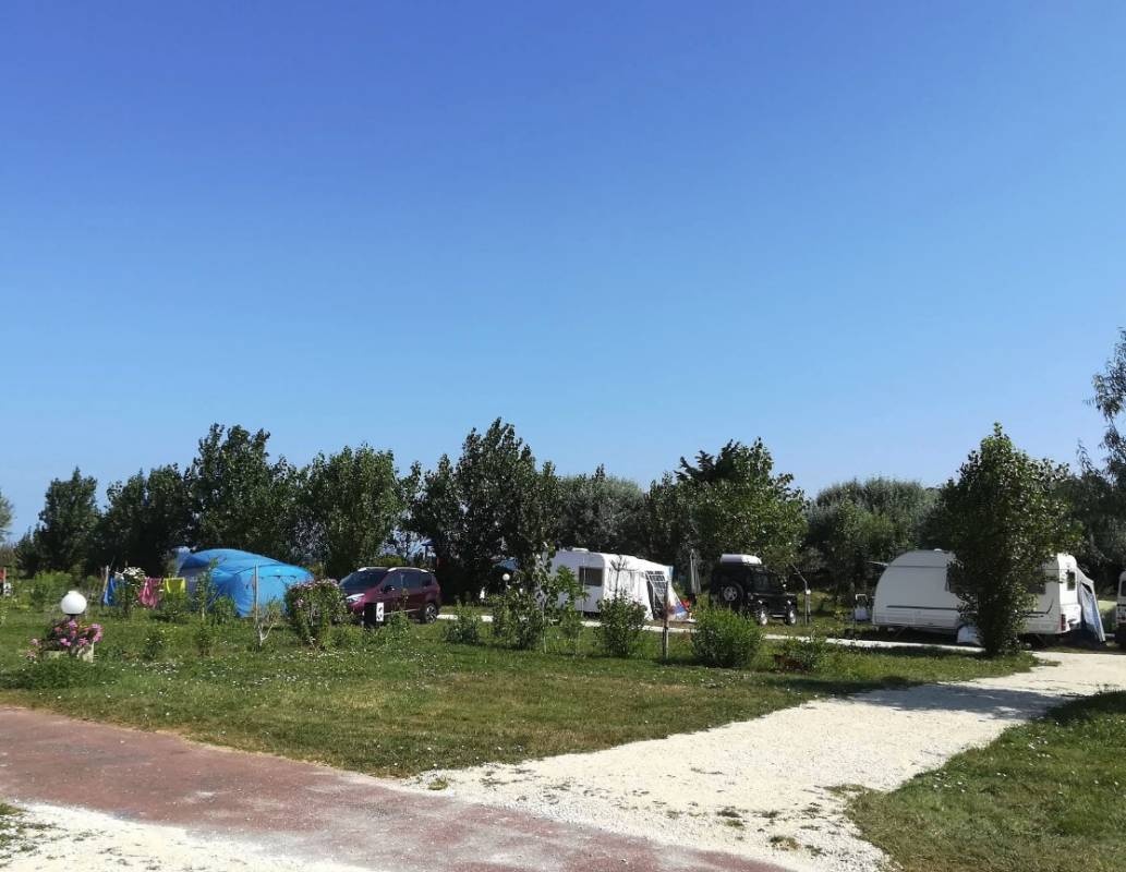 Camping Le Phare Ouest *** — Camping Site in Saint-Denis-d'Oléron