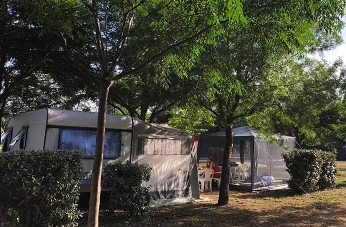 Camping Les Amandiers **** — Kamp yeri in Vias 