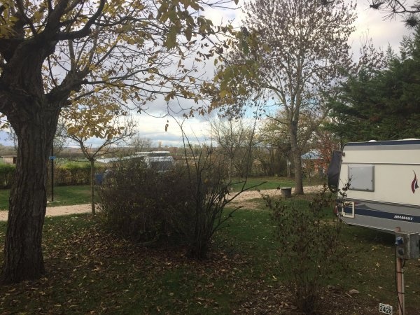 Camping Les Bouleaux — Campingplatz in Vignoles / Bourgogne Franche-Comté