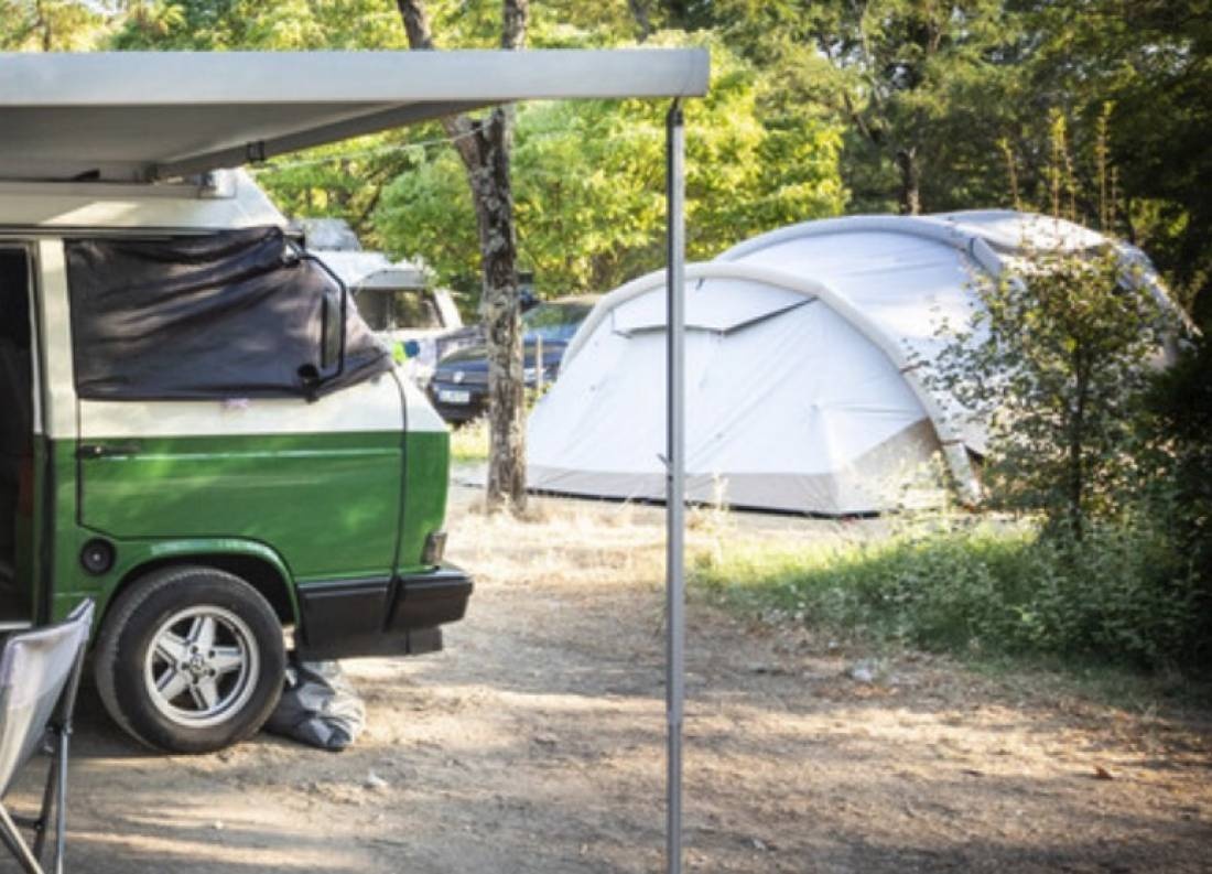 Camping Huttopia Lac de Rillé *** — Kemping in Rillé