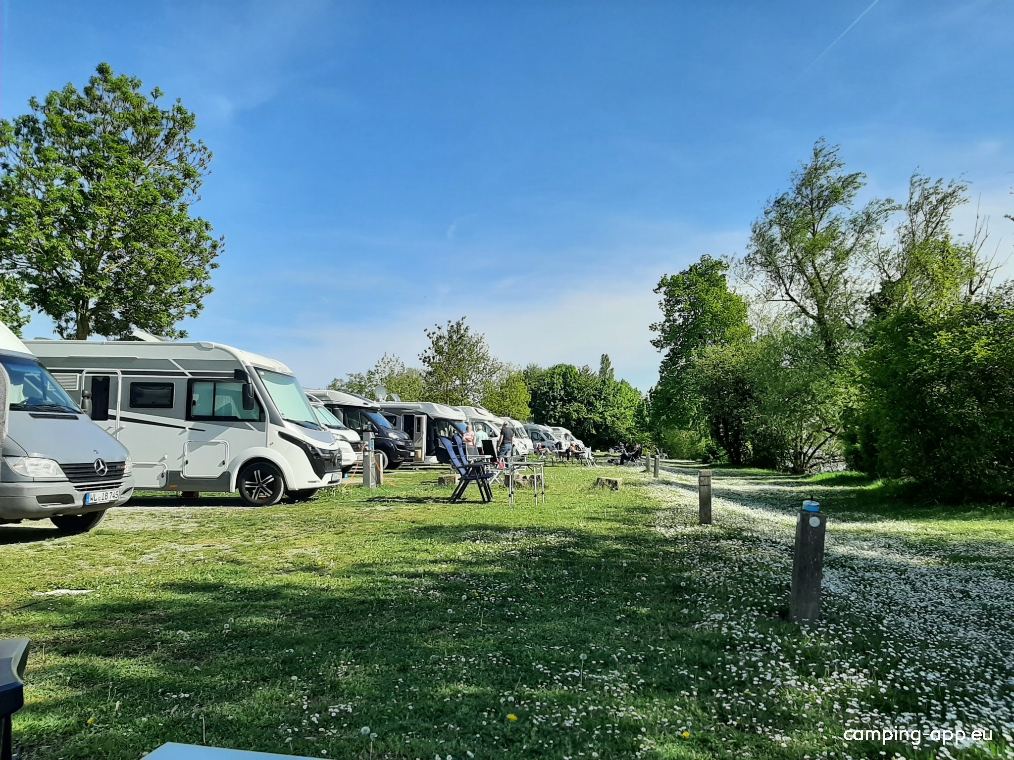 Stellplatz am Mainufer Kitzingen — Campervan Site in Kitzingen