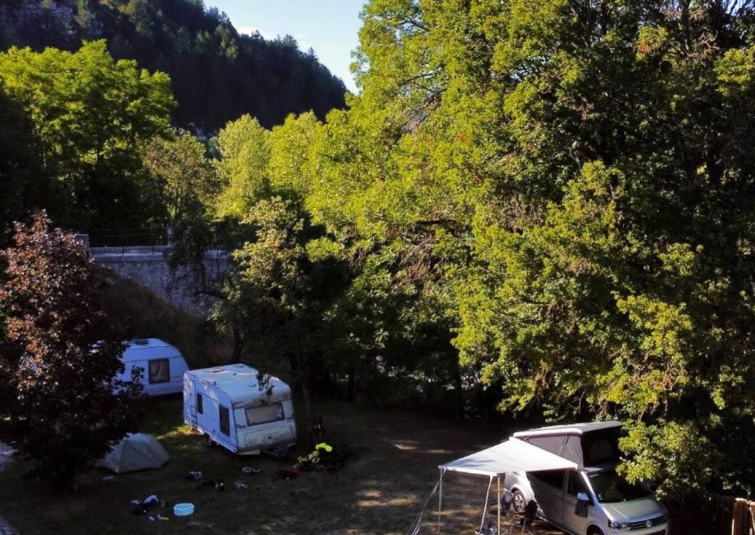 Camping Municipal Du Moulin — Camping in Valdrôme