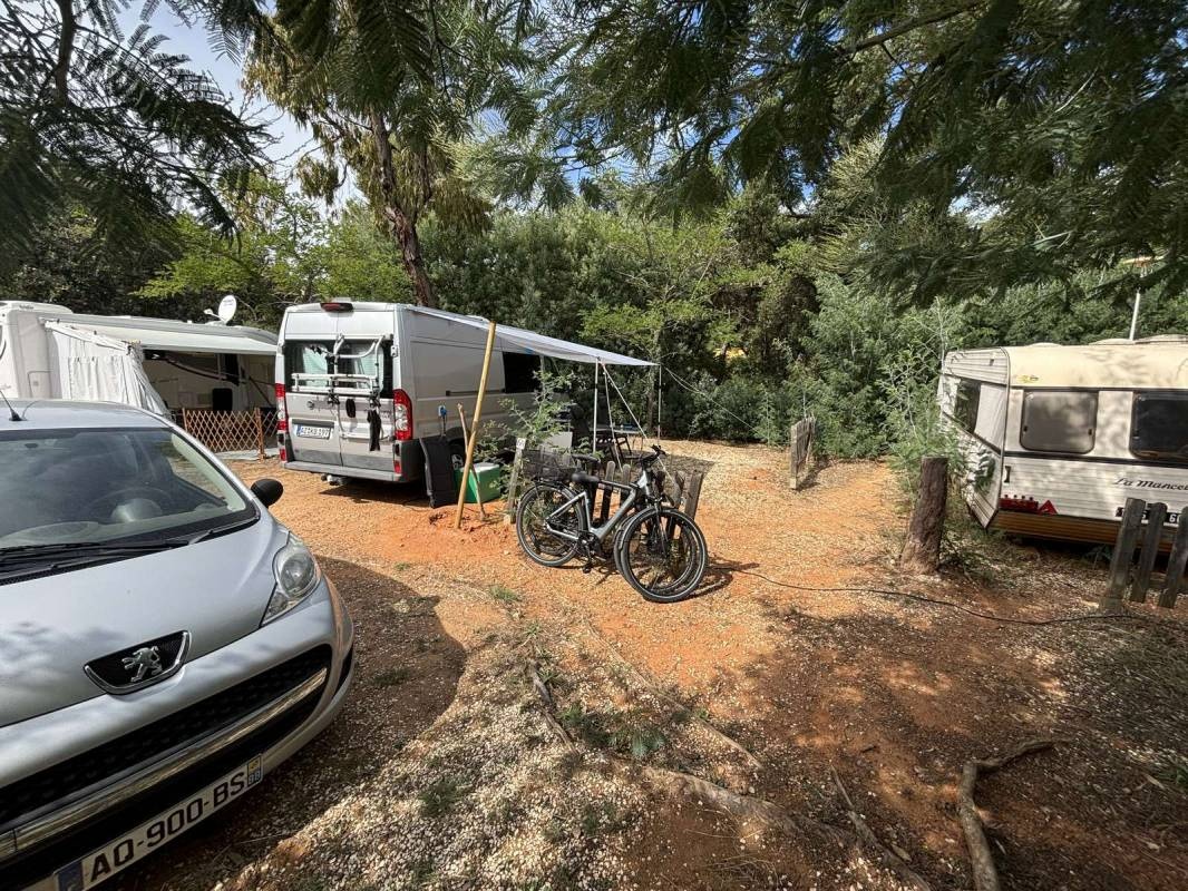 Camping La Célinette ** — Campingplass in Bormes-les-Mimosas / Provence-Alpes-Côte d'Azur