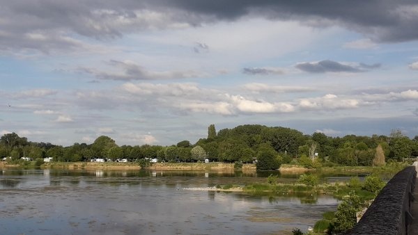 Camping Val de Flux *** — Campingplads in Beaugency