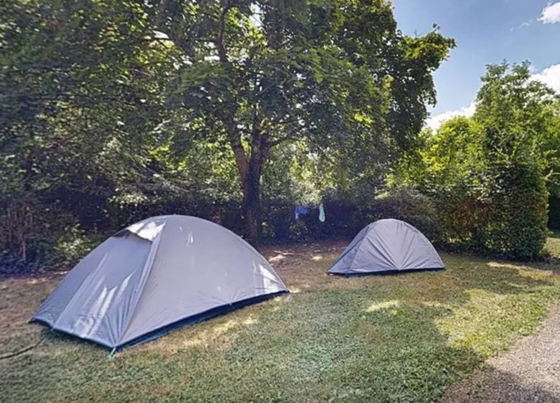 Camping la Grivelière **** — Campingplats in Montrigaud 
