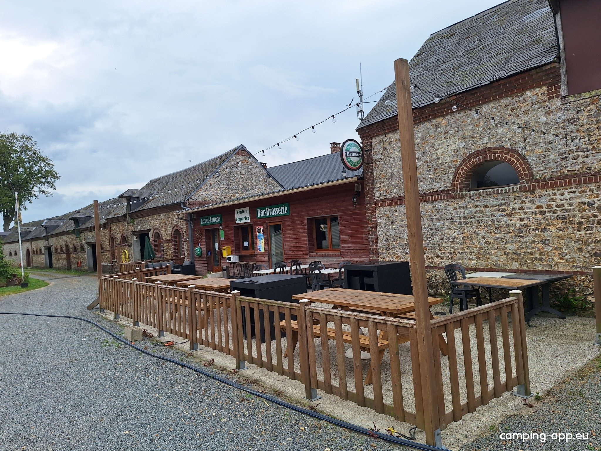 Hivernage La Hêtraie *** — Kemping in Bec-de-Mortagne