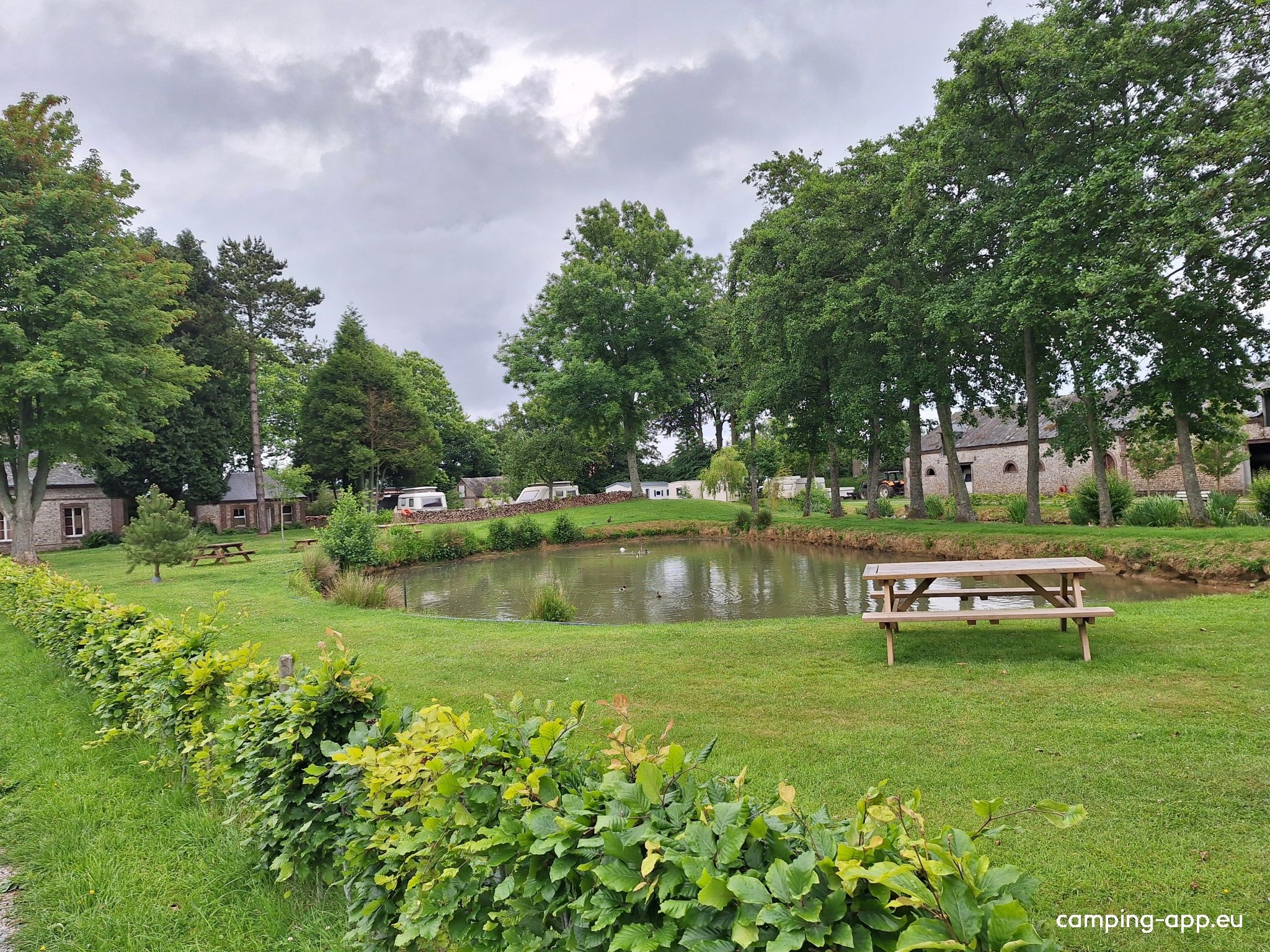 Hivernage La Hêtraie *** — Campingplatz in Bec-de-Mortagne