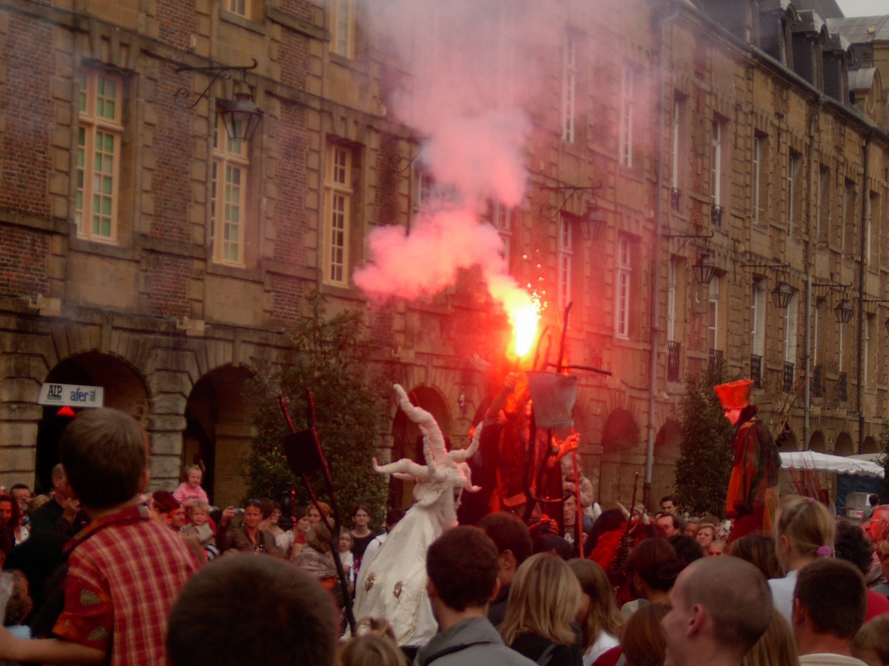 Camping du Mont Olympe — Campingplatz in Charleville-Mézières / Grand Est