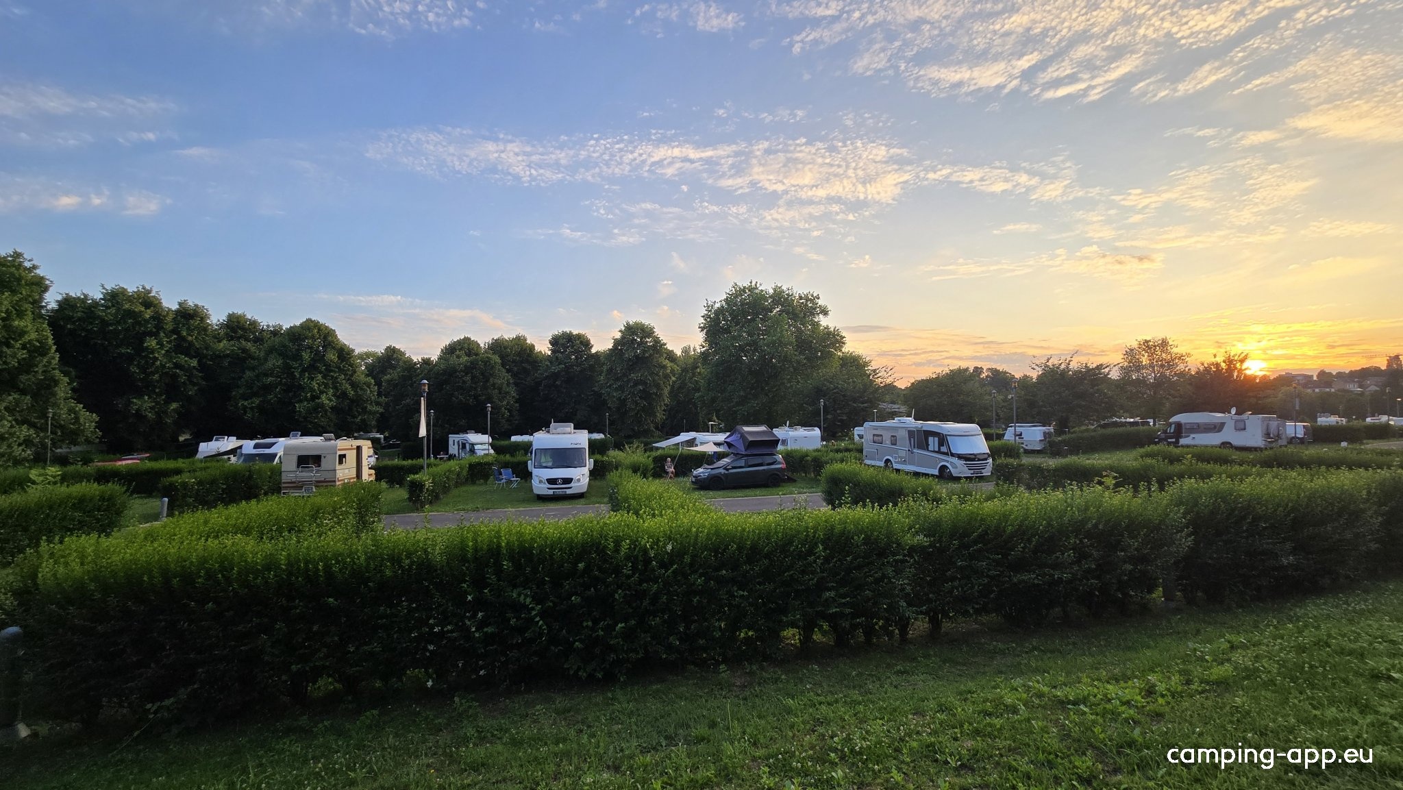 Camping du Mont Olympe — Camping Site in Charleville-Mézières / Grand Est