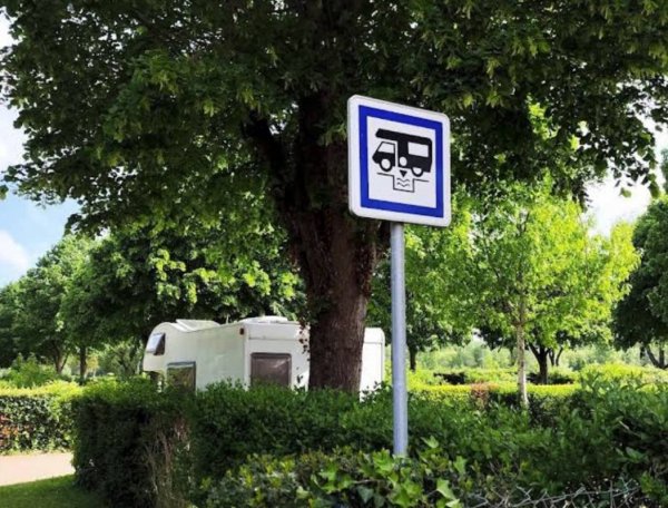 Stellplatz Diou — Photo 3