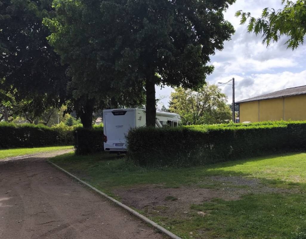 Stellplatz Diou — QuickStop in Diou