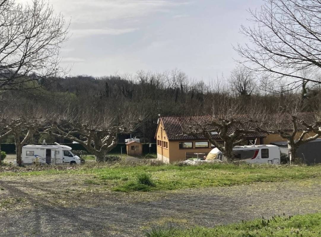 Camping Municipal Les Thermes *** — Cámping in Cransac