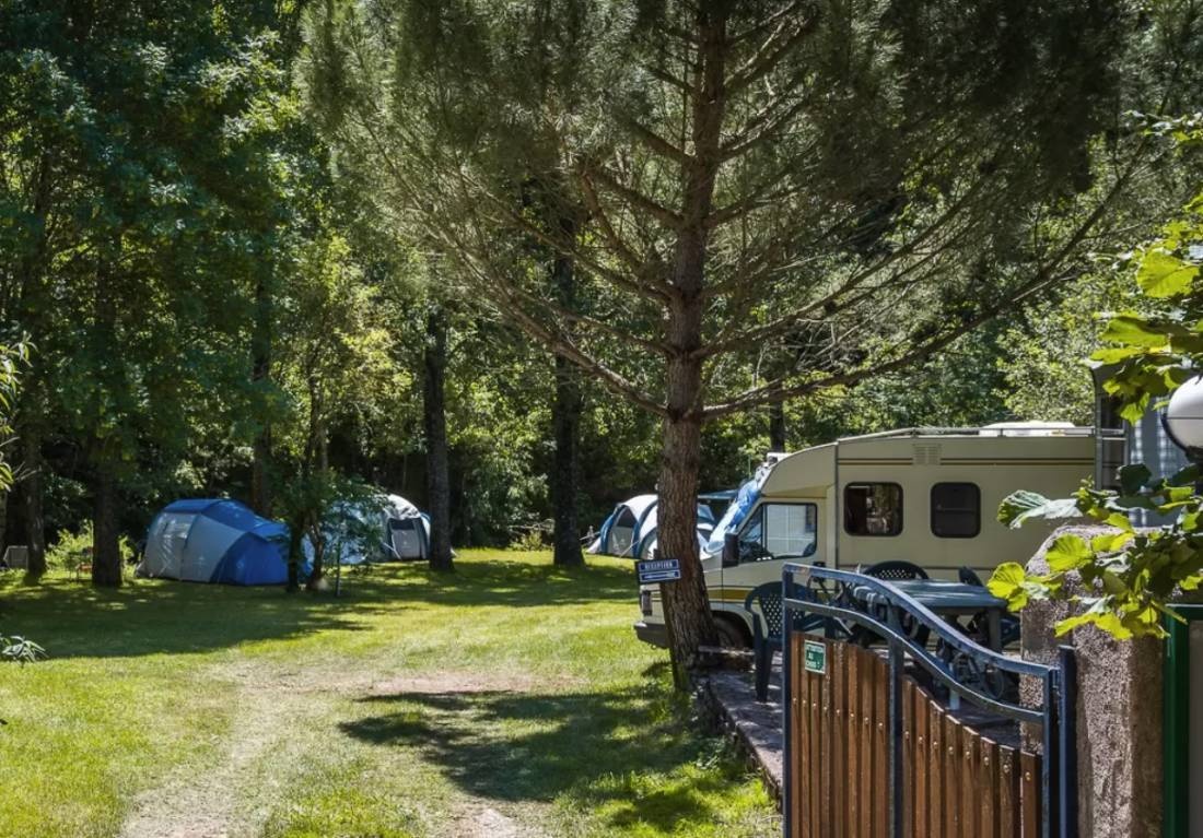 Camping La Mouline — Area da campeggio in Fondamente 