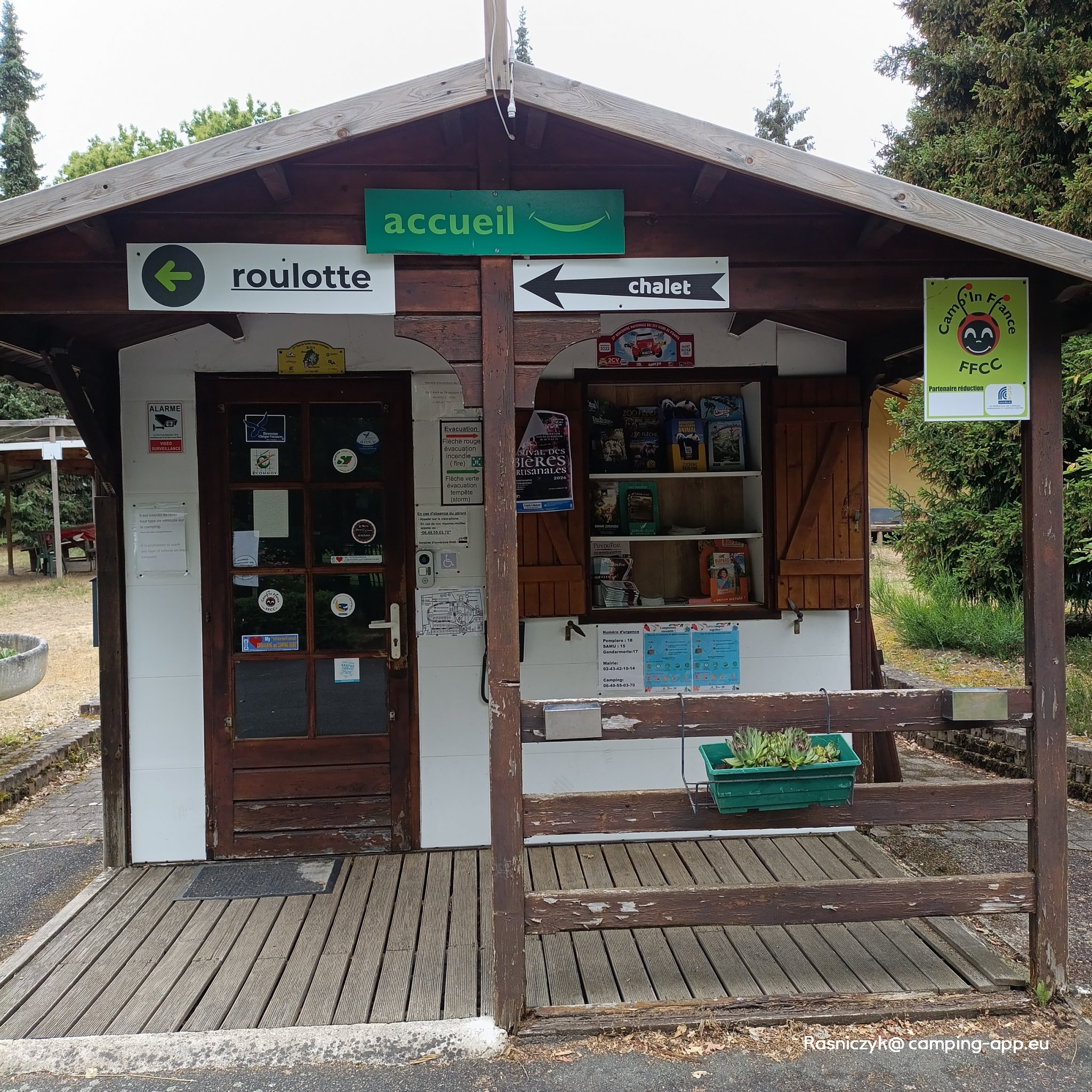 Camping Les Vaugeons ** — Photo 6