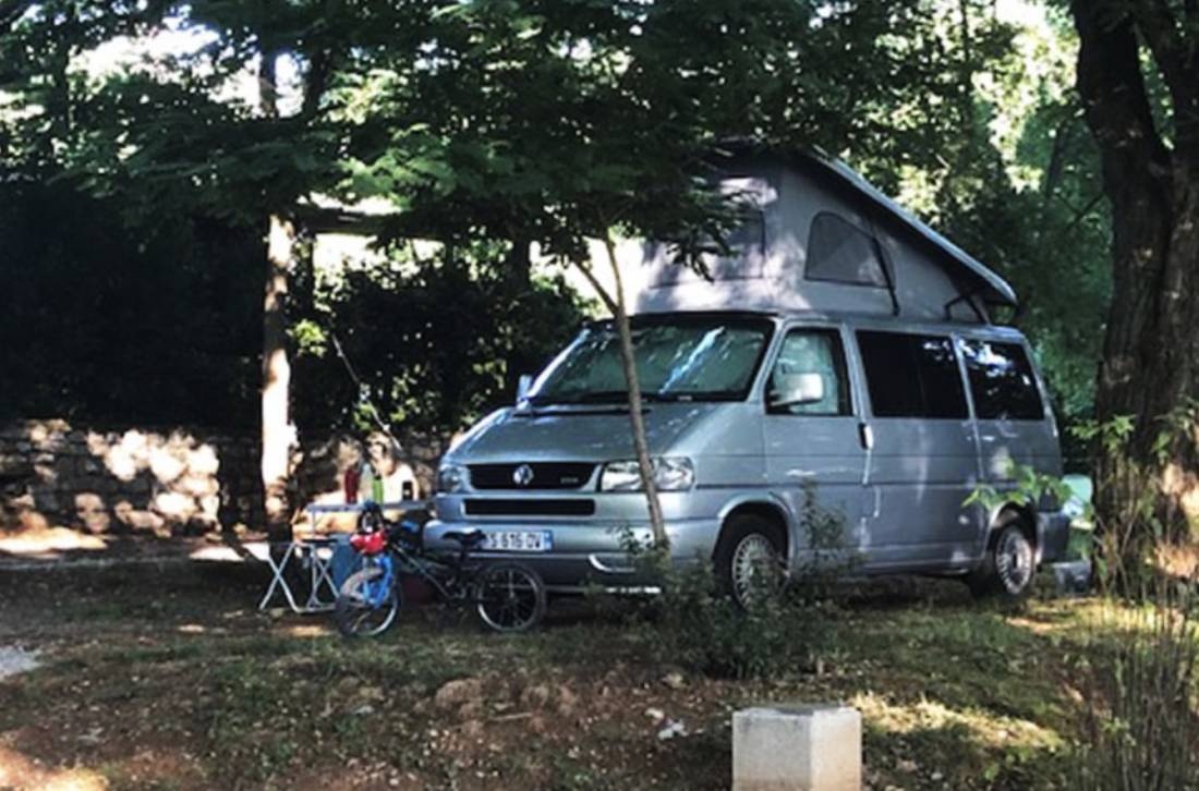 Camping Le Vieux Moulin ** — Cámping in Berrias-et-Casteljau