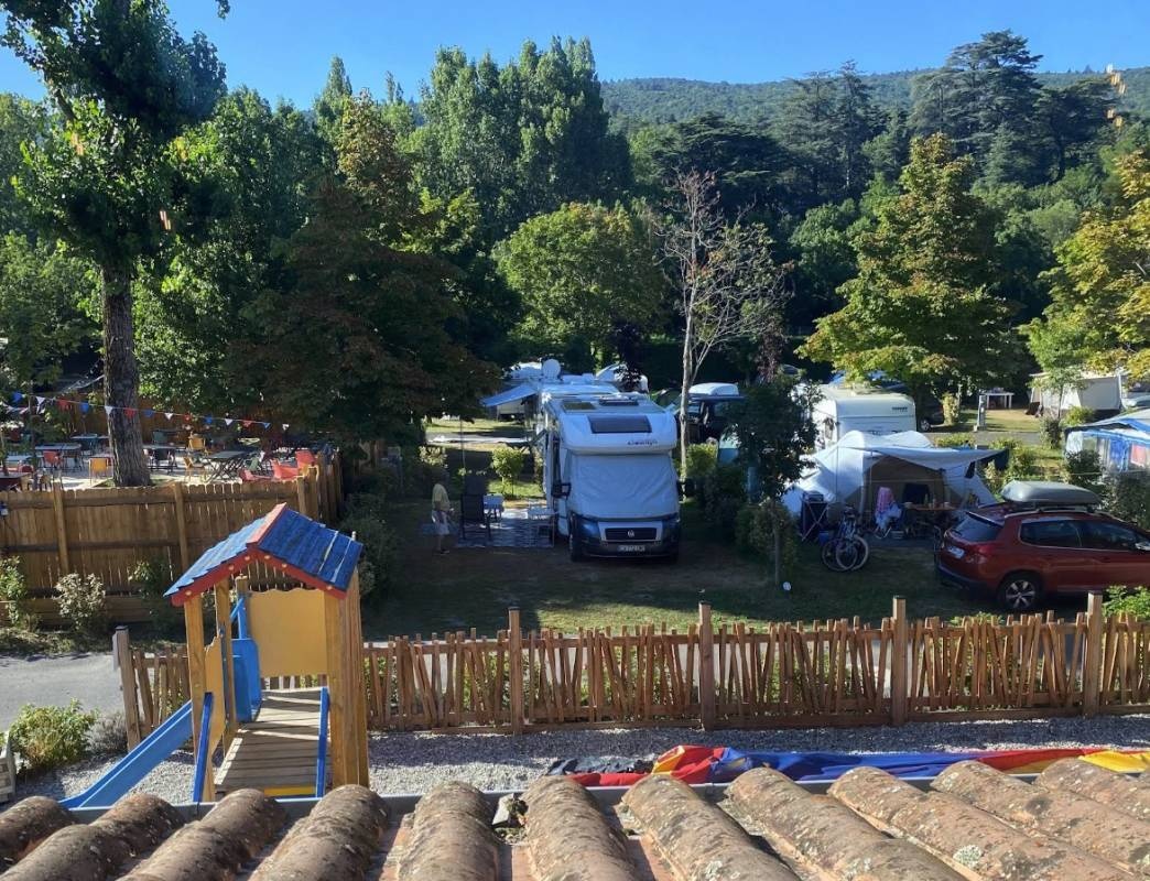 Le Domaine Provençal **** — Campingplass in Dieulefit 