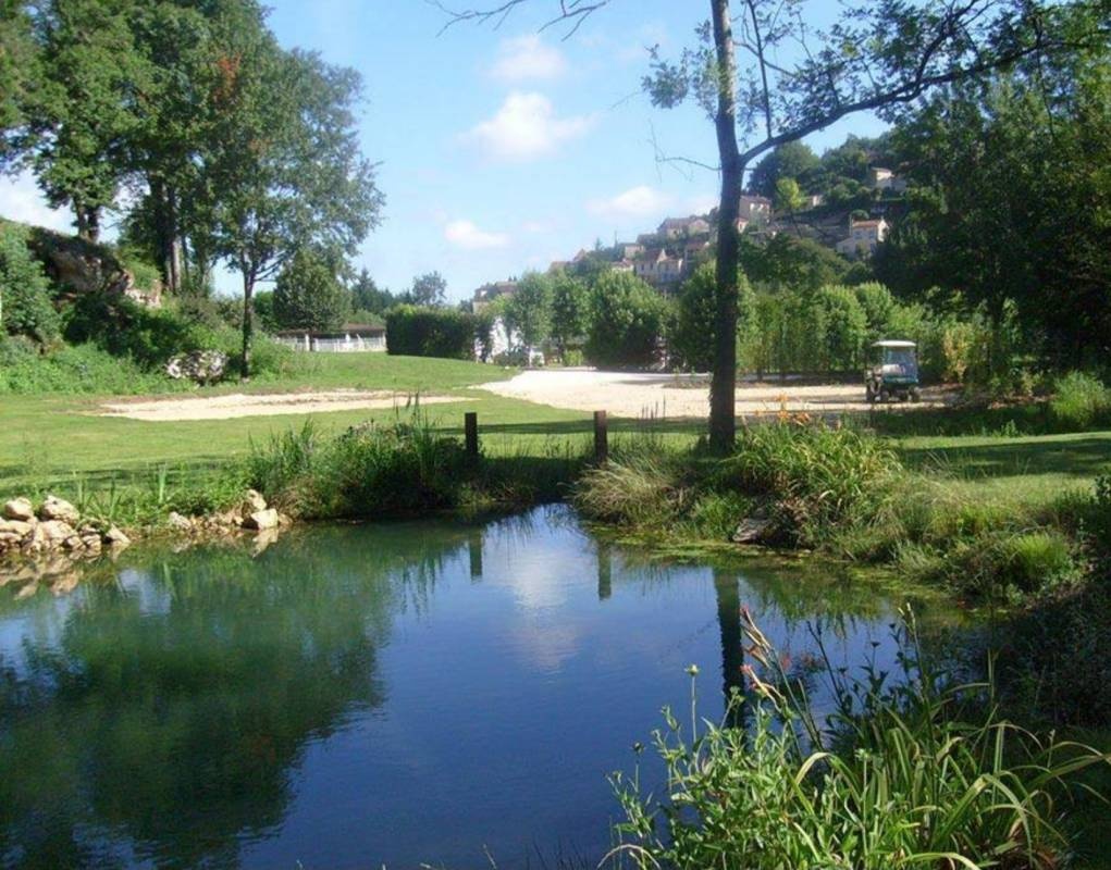 Camping des Moulins — Campingplats in Couze-et-Saint-Front