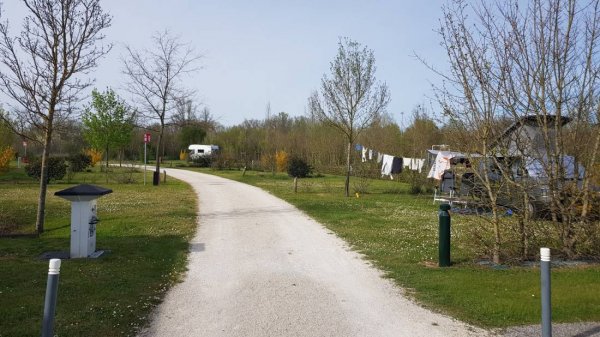 Camping du plan d'eau **** — Photo 5