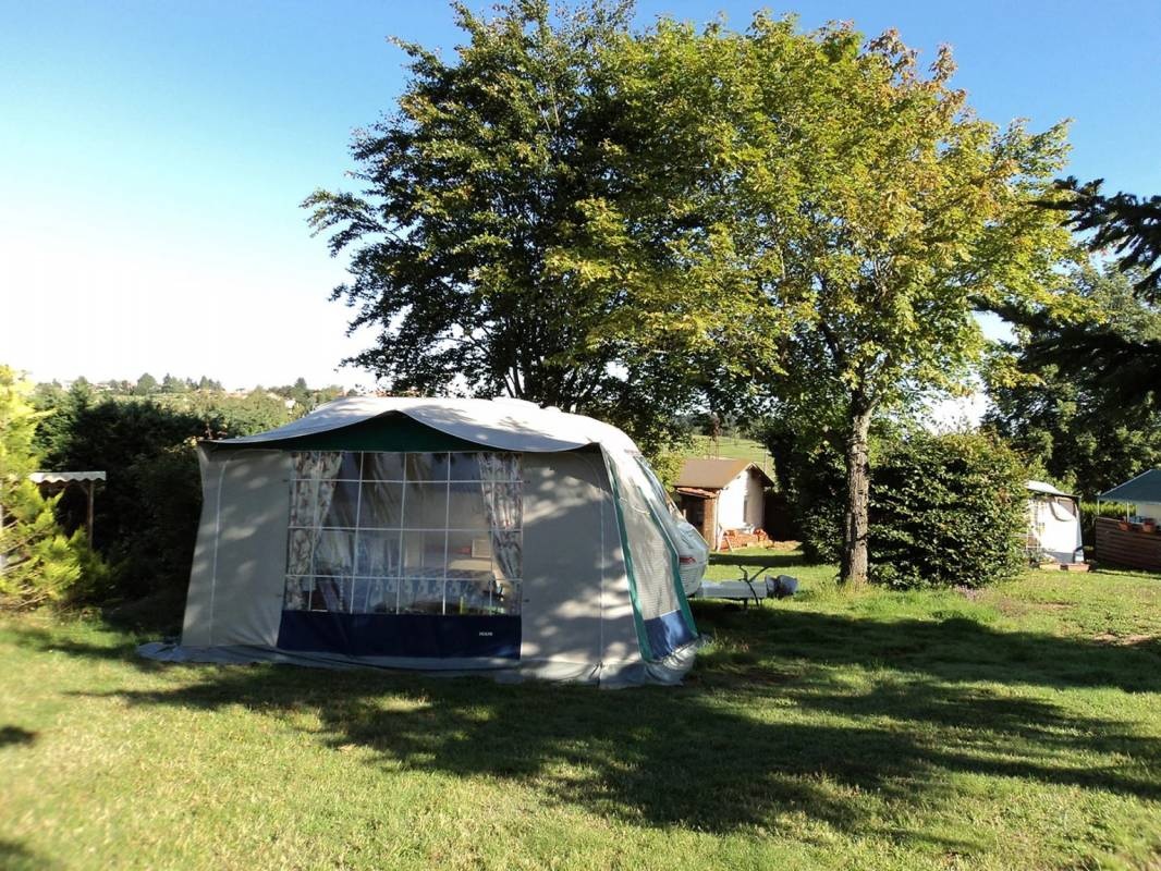 Giraud Claude Marie Edouard — Campingplats in Saint-Maurice-de-Lignon