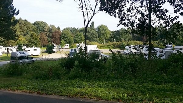 Wohn­mo­bil­park Flachs­hei­de — Camperplaats in Bad Salzuflen