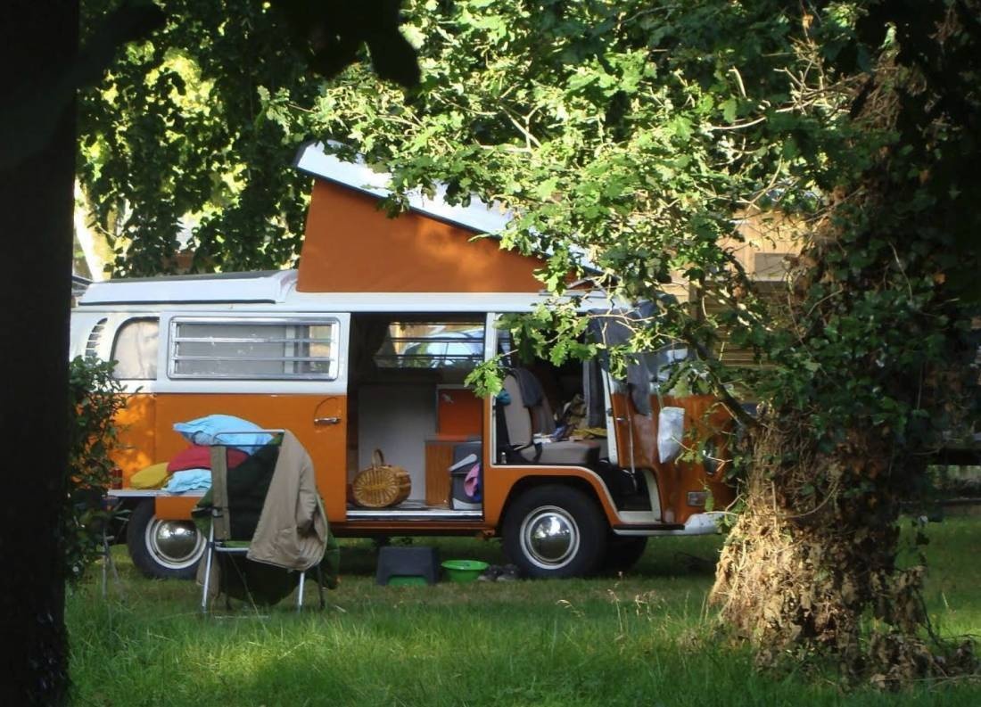 Camping du Gué St. Léonard — Campingplass in Mayenne