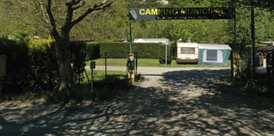 Camping Municipal Les Cigales — Campingplatz in Sainte-Jalle
