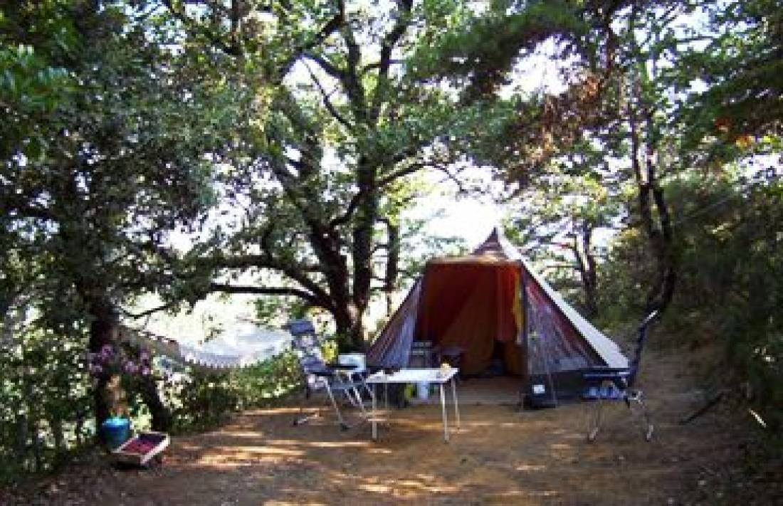 Camping de Cabaresse — Camping Site in Salazac