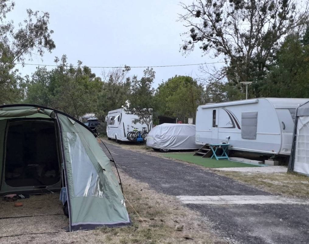 Camping Capricorn *** — Kamp yeri in Hyères 