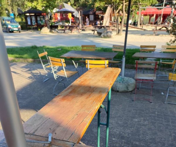 Wohnmobilstellplatz am Camping- & Ferienpark Teichmann — Foto 2