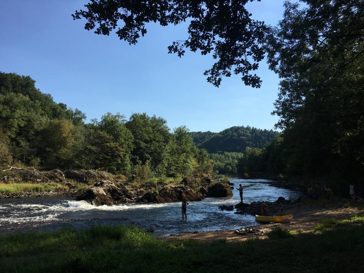 Camping Europe *** — Kemp in Monceaux-sur-Dordogne