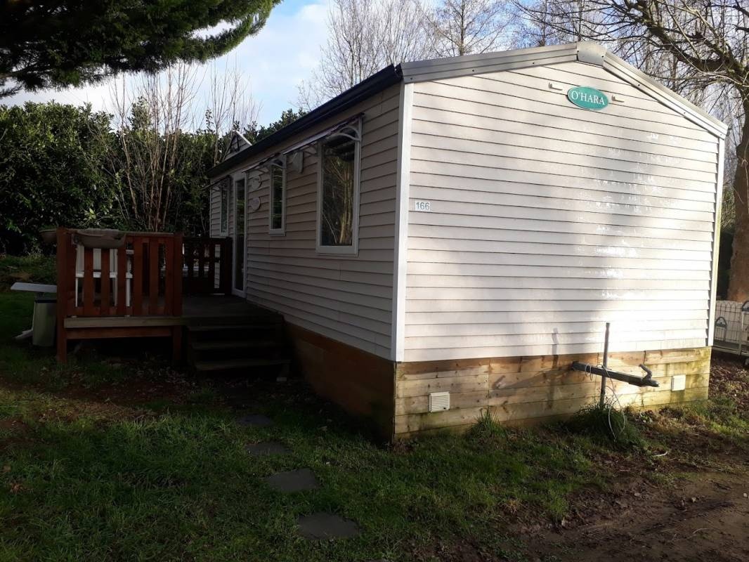 Camping Princes — Campingplads in Asnières-sur-Oise / Île-de-France