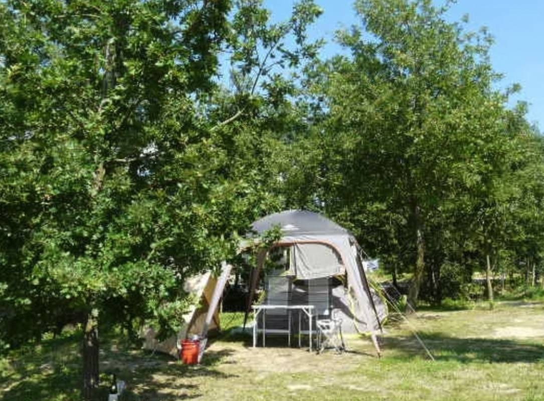 Petit Domaine de Vacances — Campingplads in Labécède-Lauragais