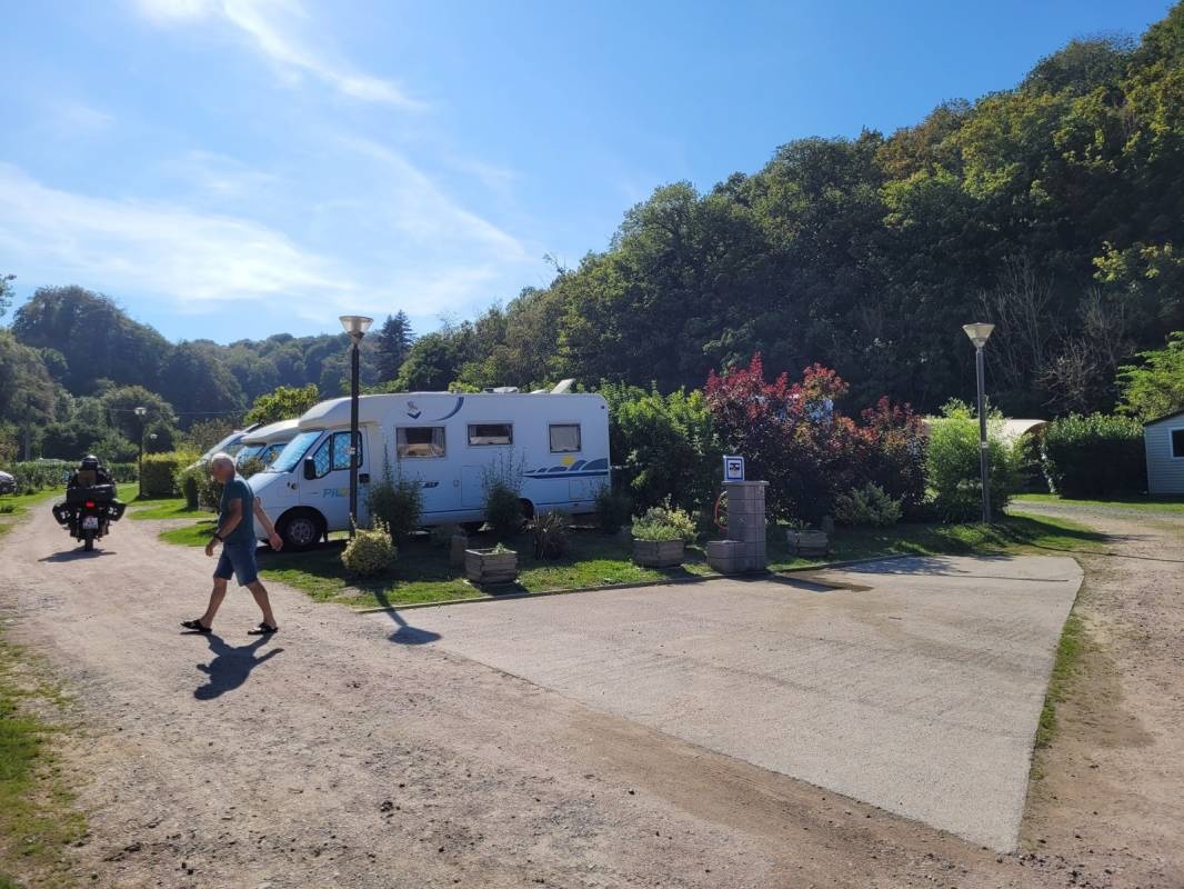 Camping Les 4 Vaulx ** — Campingplats in Saint-Cast-le-Guildo / Hauts-de-France