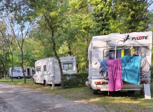 Camping Les Rives d'Auzon ***