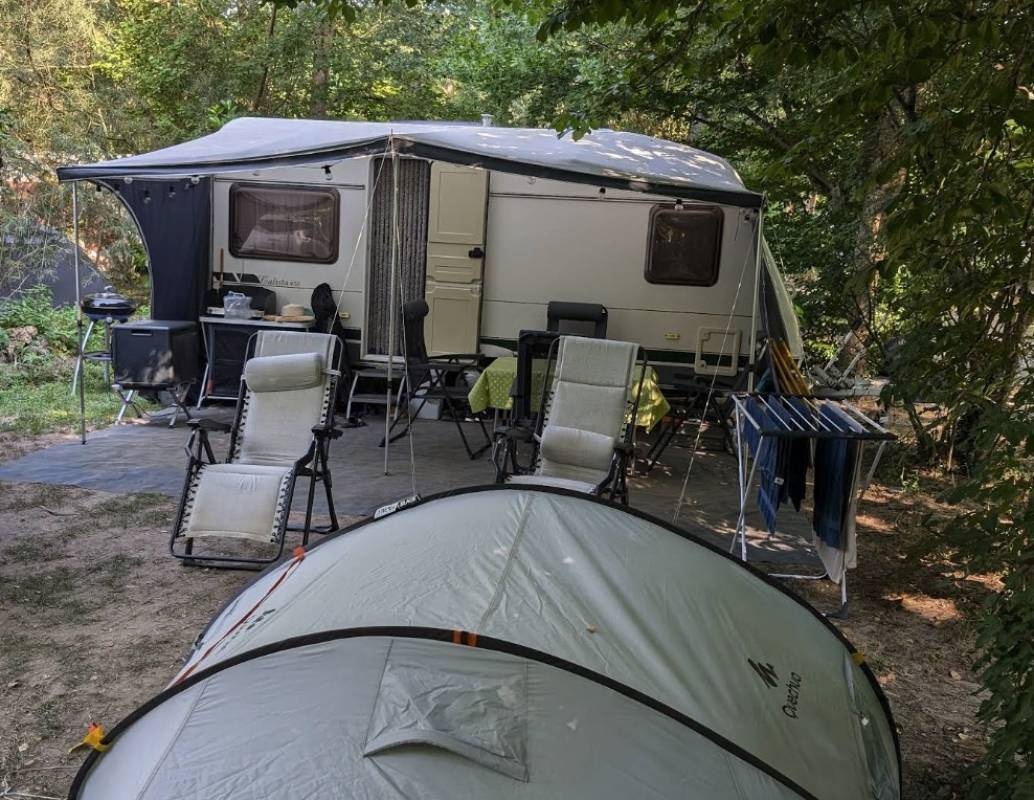 Camping Saint Pal *** — Місце для кемпінгу in Mostuéjouls