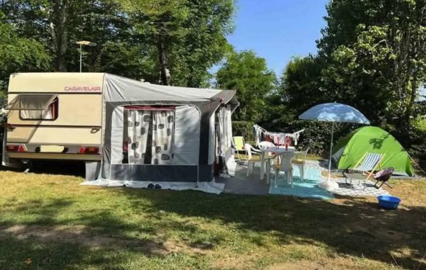 Camping Brin d'Amour ***