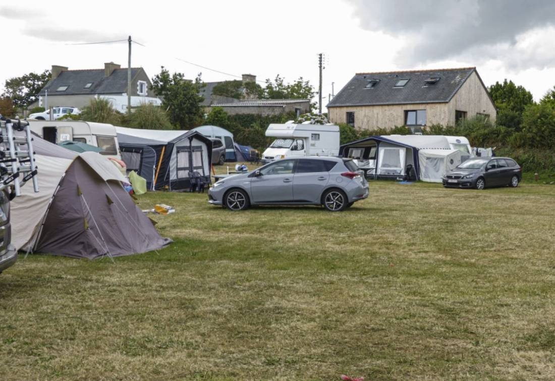 Camping Municipal de Buguélès — Campingplatz in Penvénan 