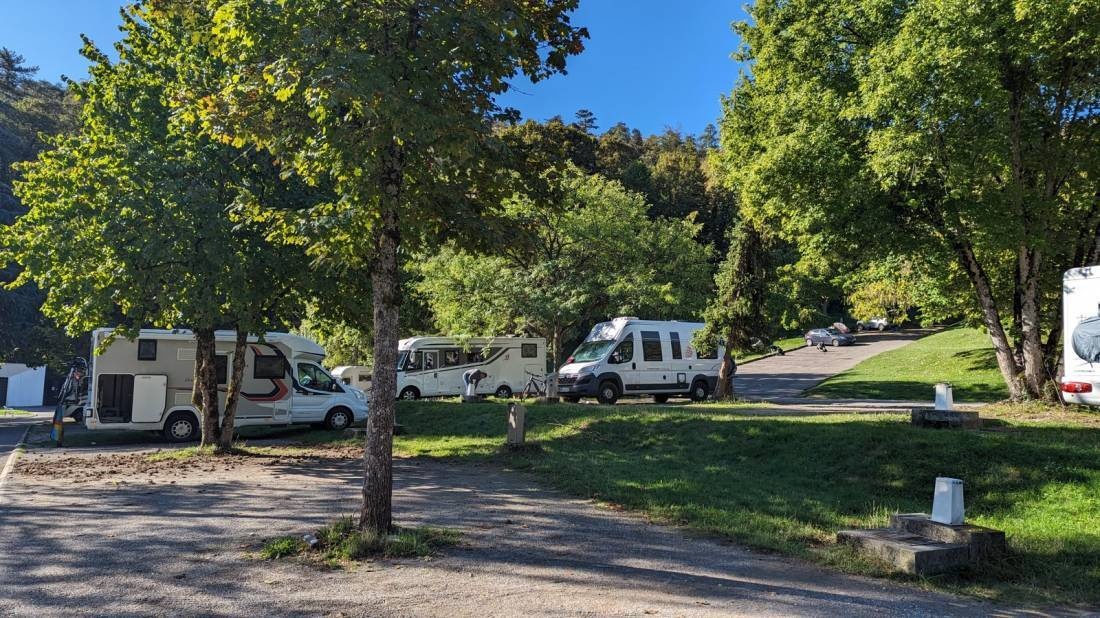 Camping Le Belvédère — Campingplass in Annecy