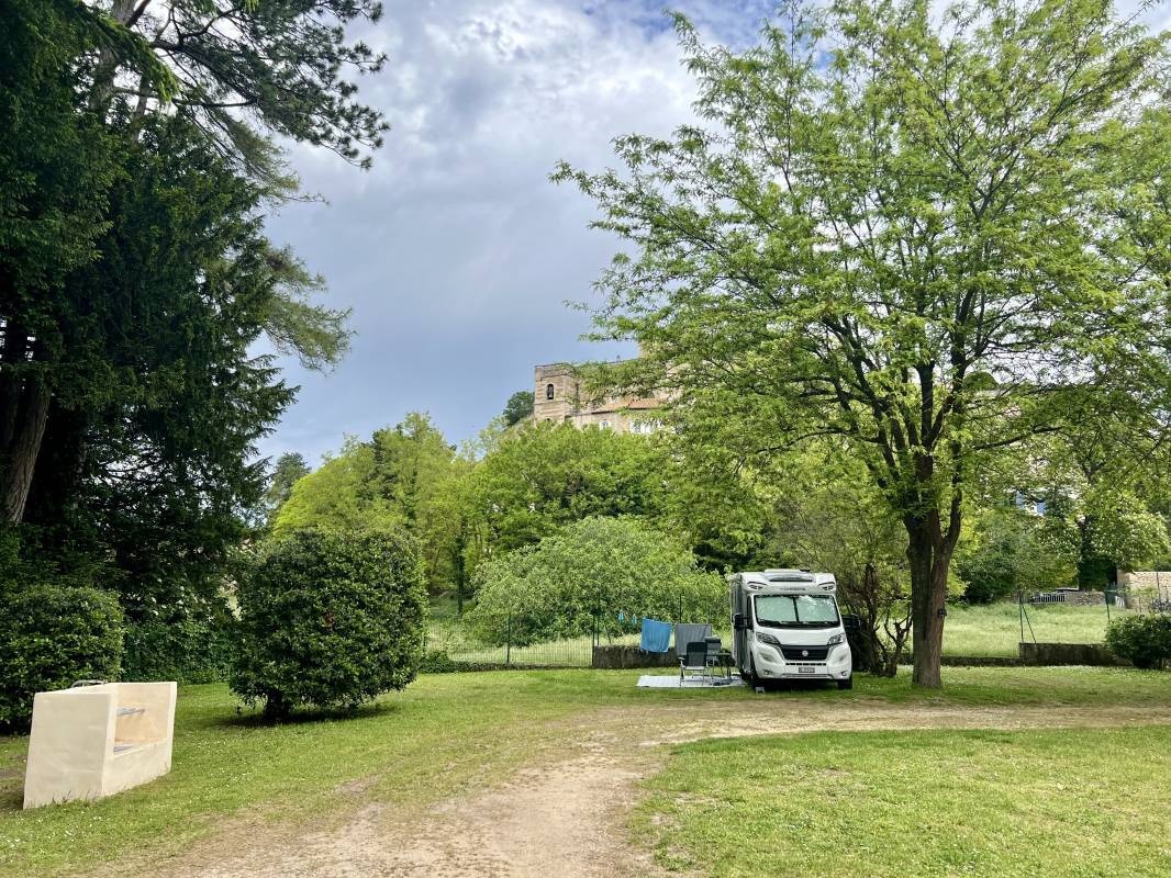 Camping de Grignan — Campingplass in Grignan / Auvergne-Rhône-Alpes