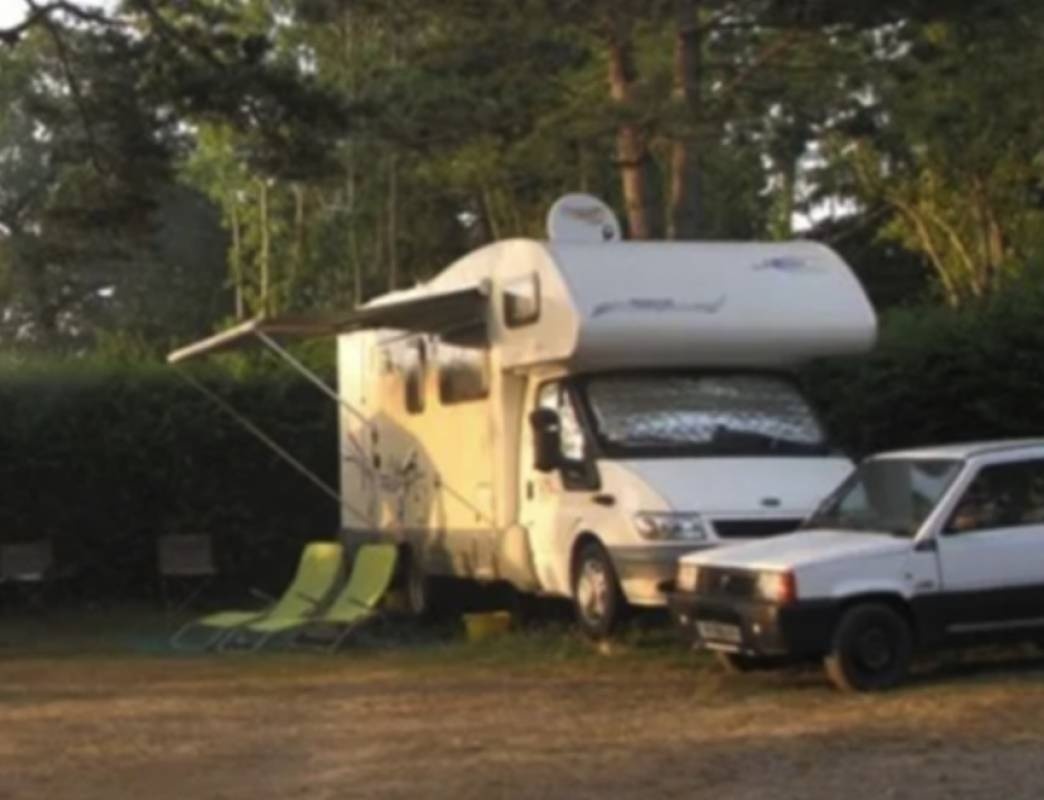 Camping du Viaduc ** — Campingplass in Les Ancizes-Comps