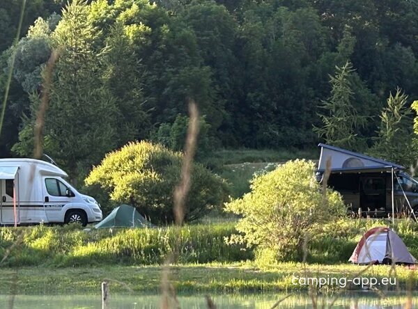 Camping Municipal Bel-Iscle — Photo 6