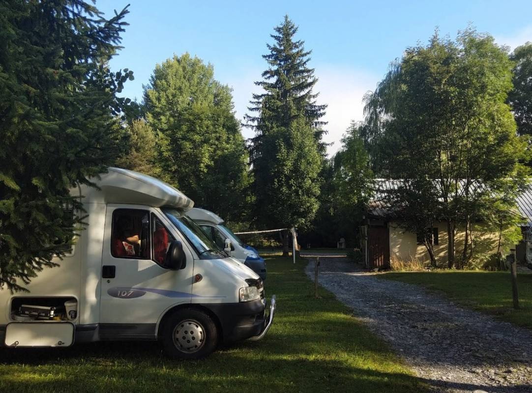 Camping de la Blanche ** — Kamp yeri in Seyne-des-Alpes