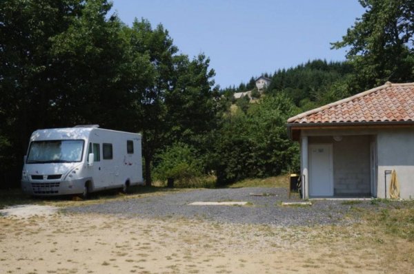 Camping Municipal Saint Martial