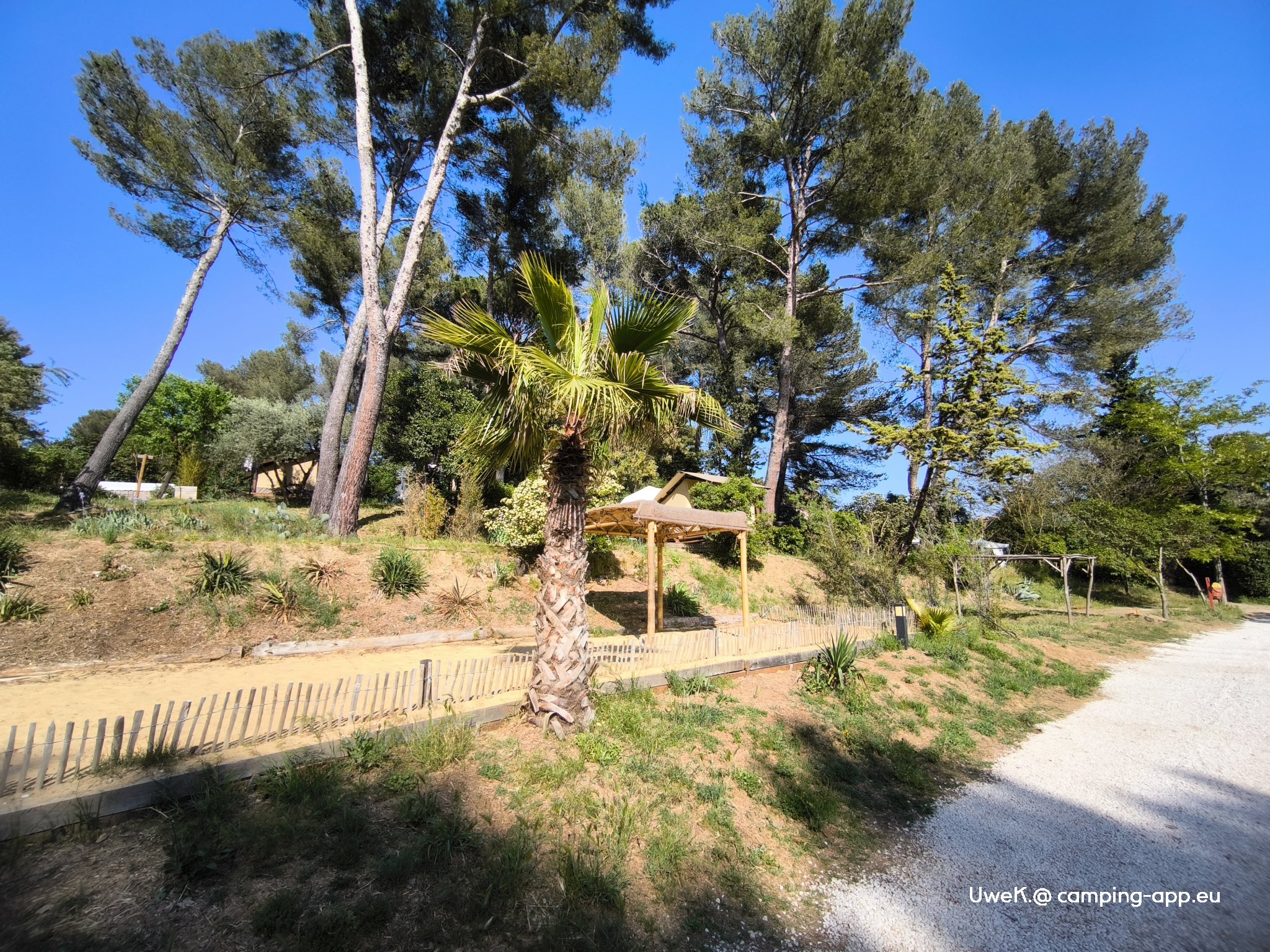 Camping du Garlaban *** — Foto 5