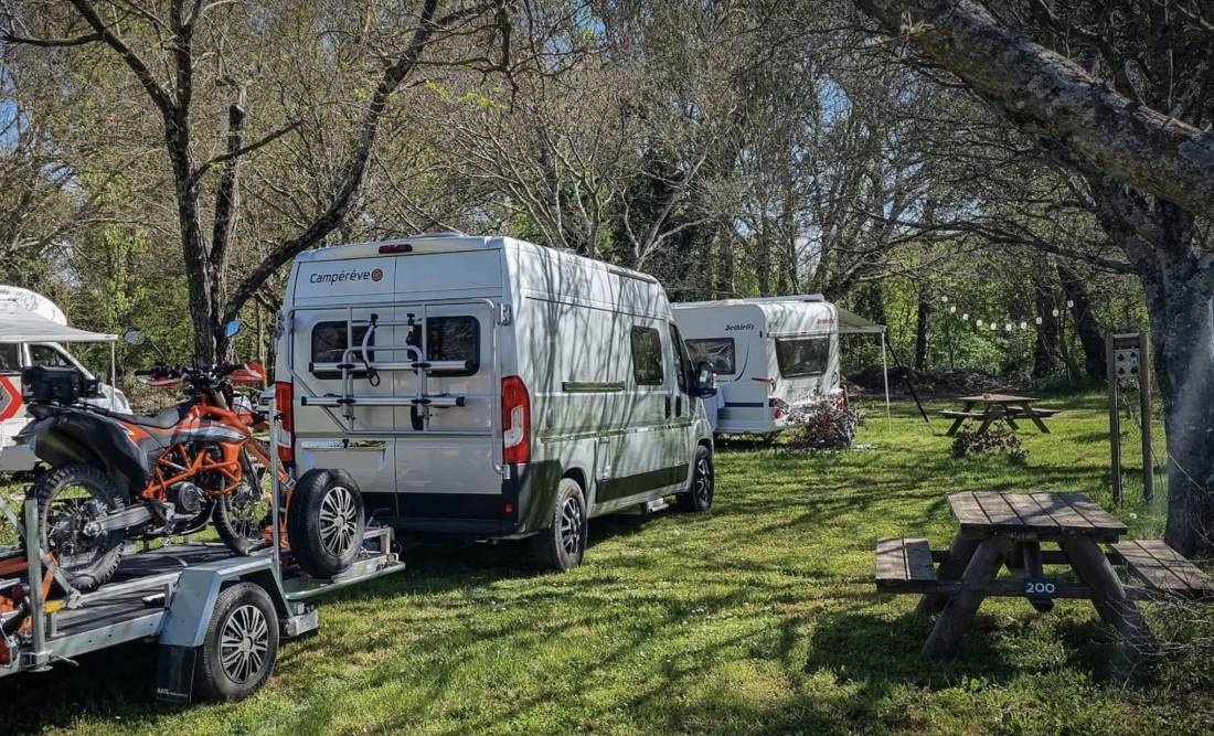 Camping Huttopia Le Moulin - Ardèche — Cámping in Saint-Martin-d'Ardèche / Occitanie