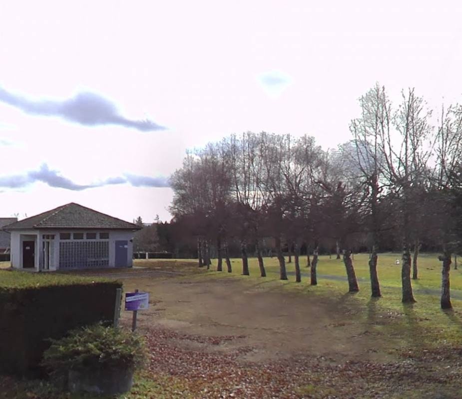 Camping GCU Saint-Bonnet-le-Bourg — 露营地 in Saint-Bonnet-le-Bourg