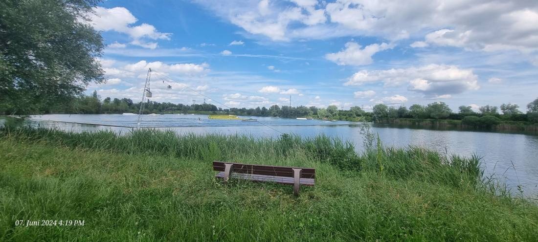 Camping du Moulin de Prissey — Area da campeggio in Premeaux-Prissey